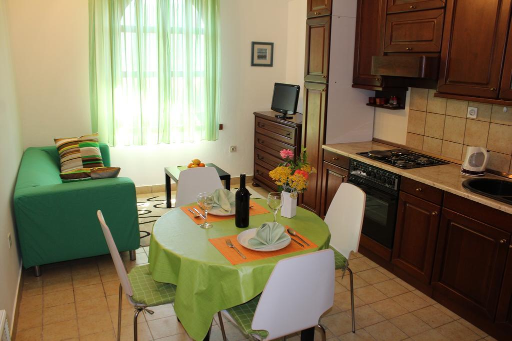 Apartments Stari Sibenik Grebastica Phòng bức ảnh