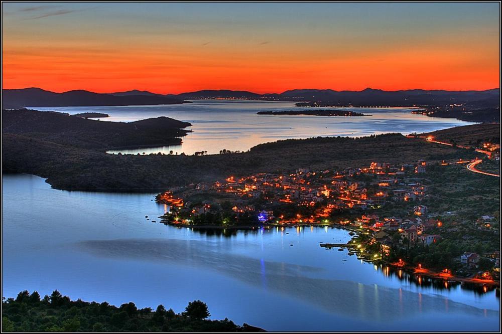 Apartments Stari Sibenik Grebastica Ngoại thất bức ảnh